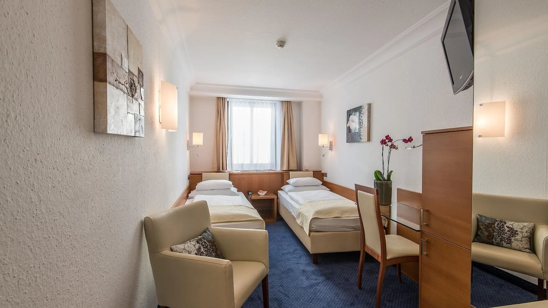 Hotel Mondschein Ίνσμπρουκ