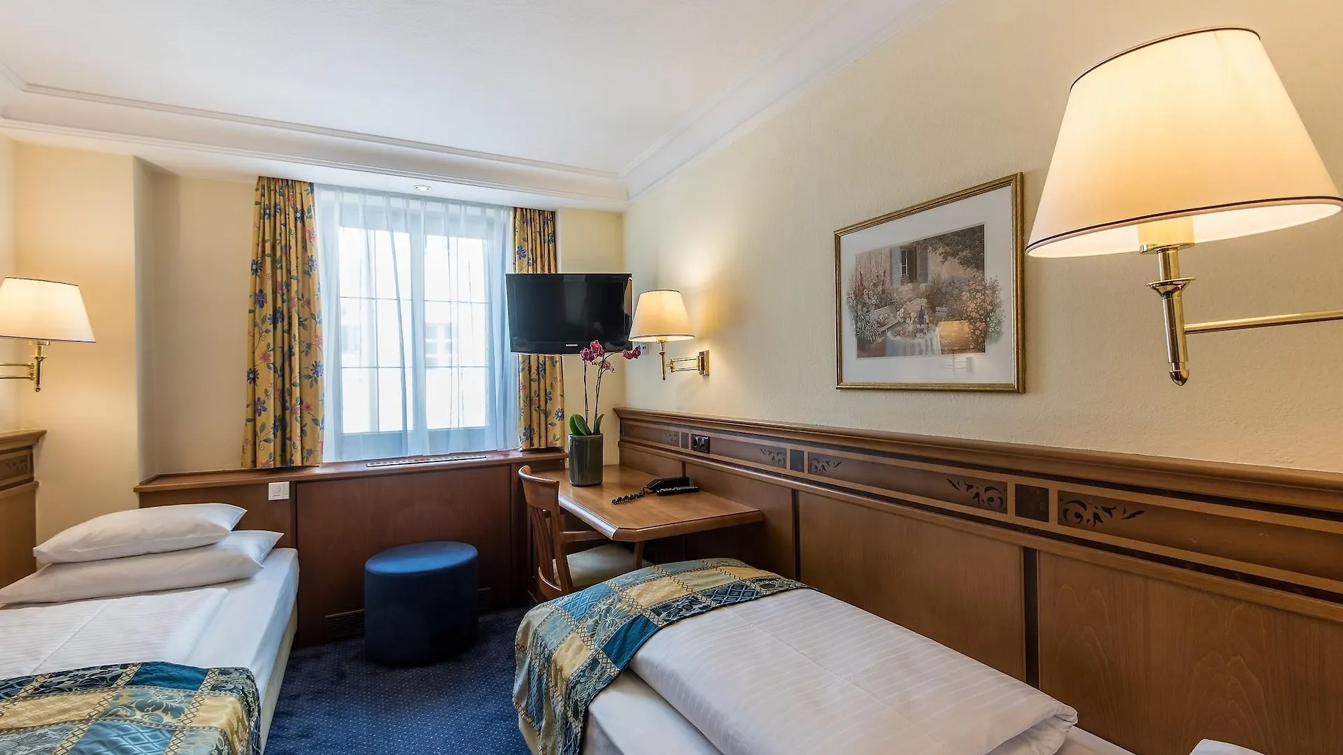 Hotel Mondschein Ίνσμπρουκ