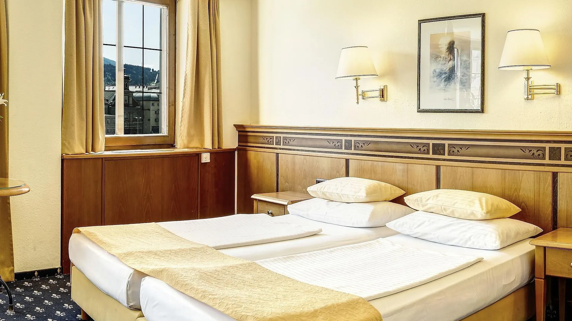 Hotel Mondschein Ίνσμπρουκ