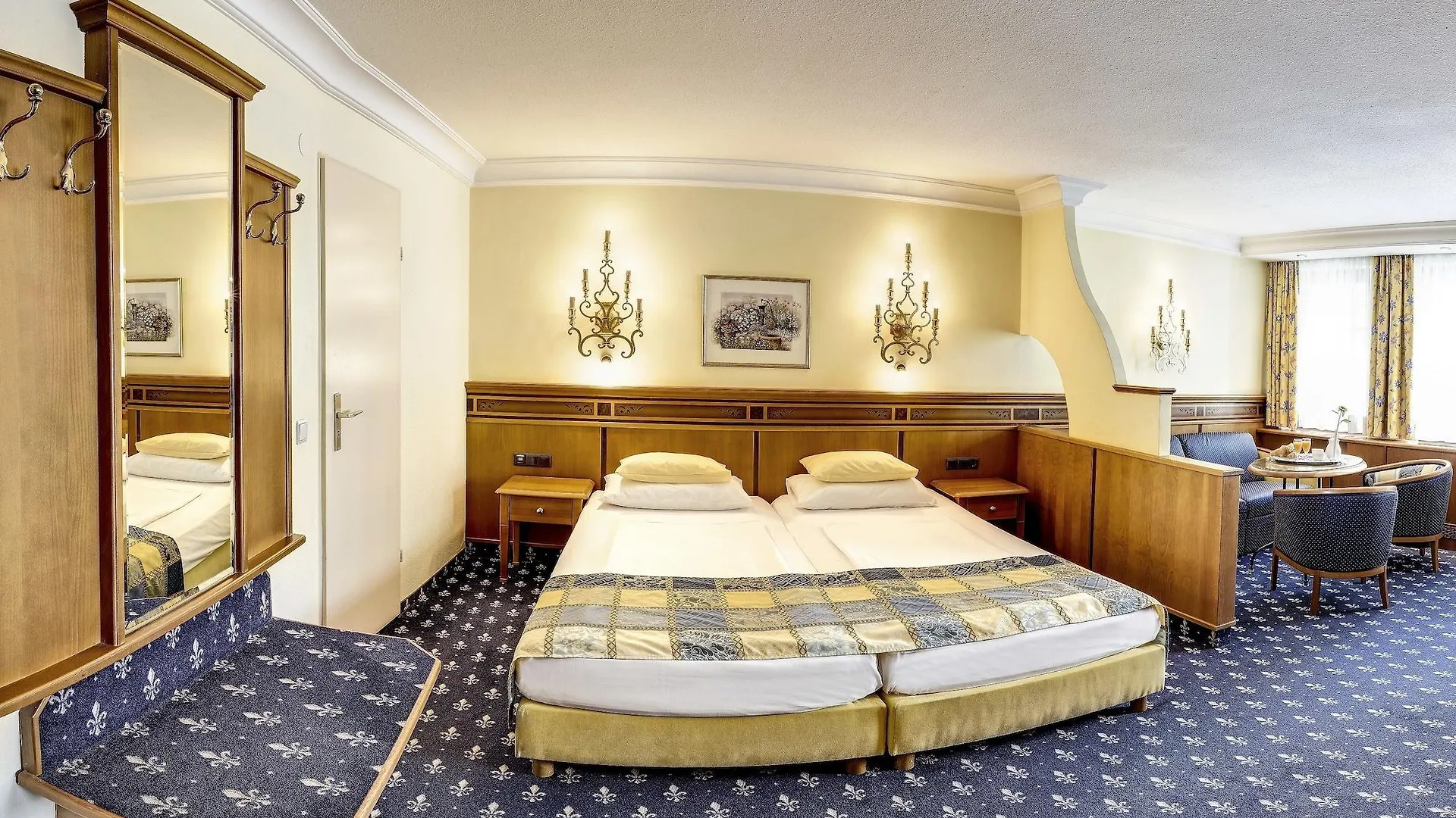 Hotel Mondschein Ίνσμπρουκ 4*,  Αυστρία
