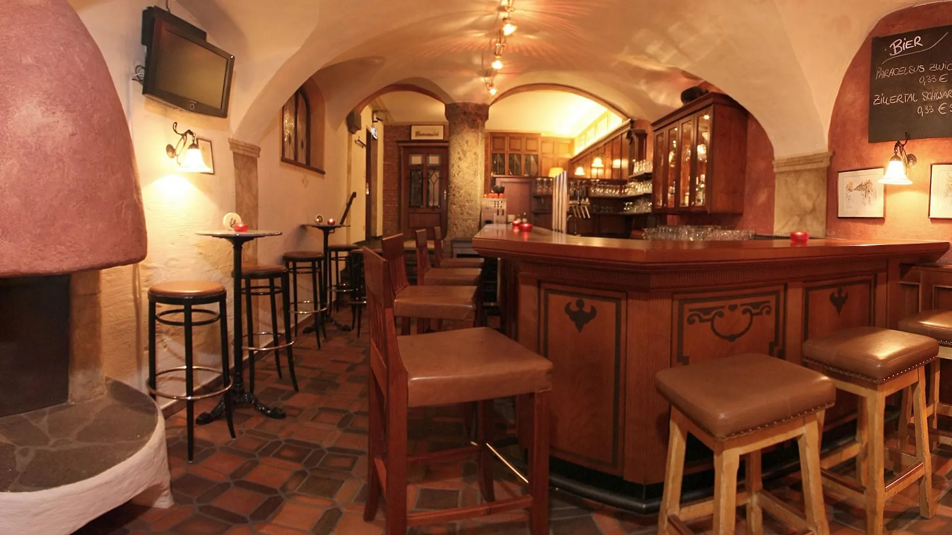 Hotel Mondschein Ίνσμπρουκ 4*,