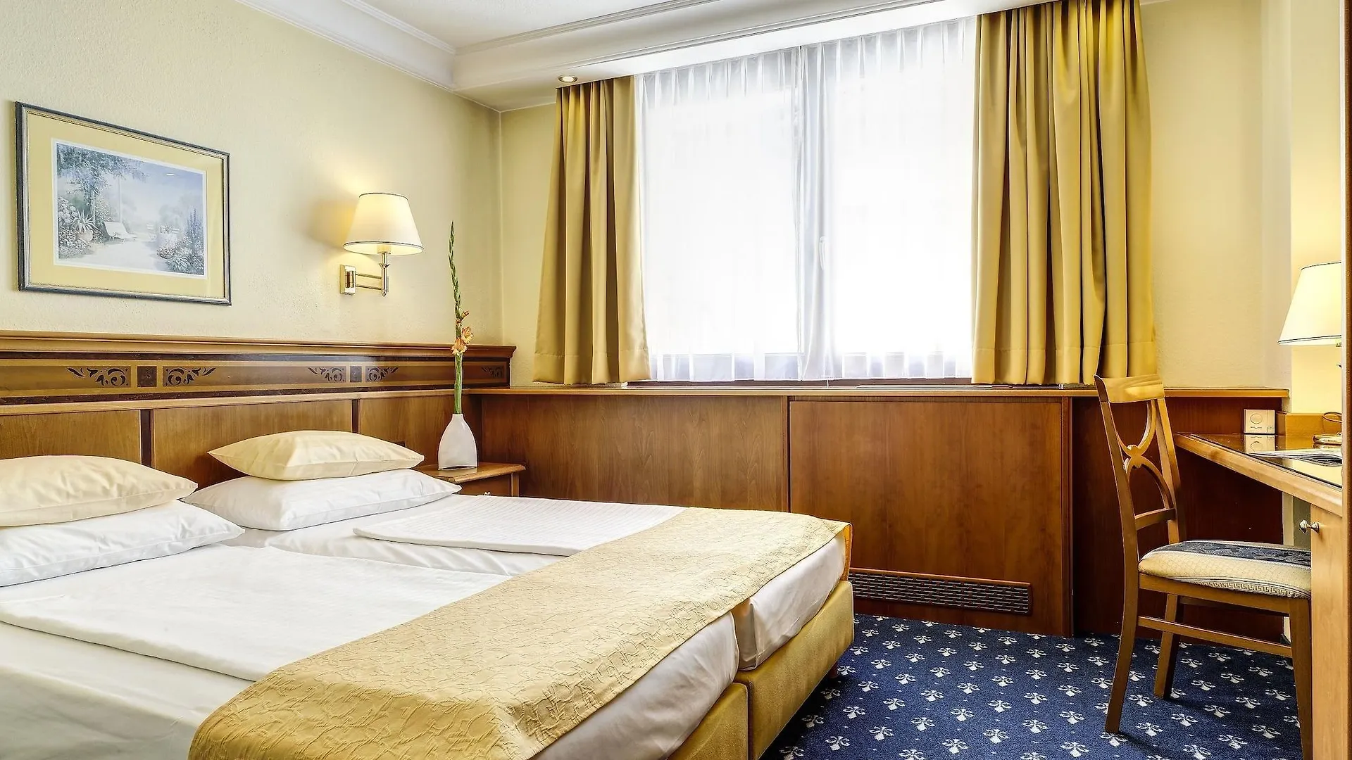 Hotel Mondschein Innsbruck Ausztria