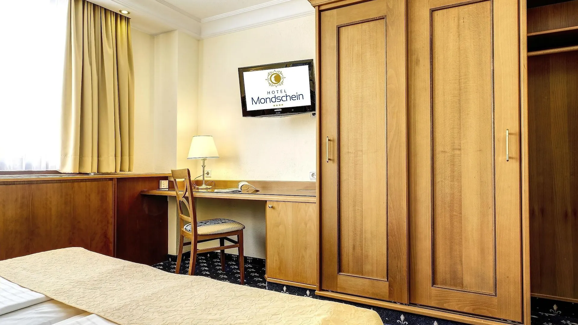 Hotel Mondschein Ίνσμπρουκ