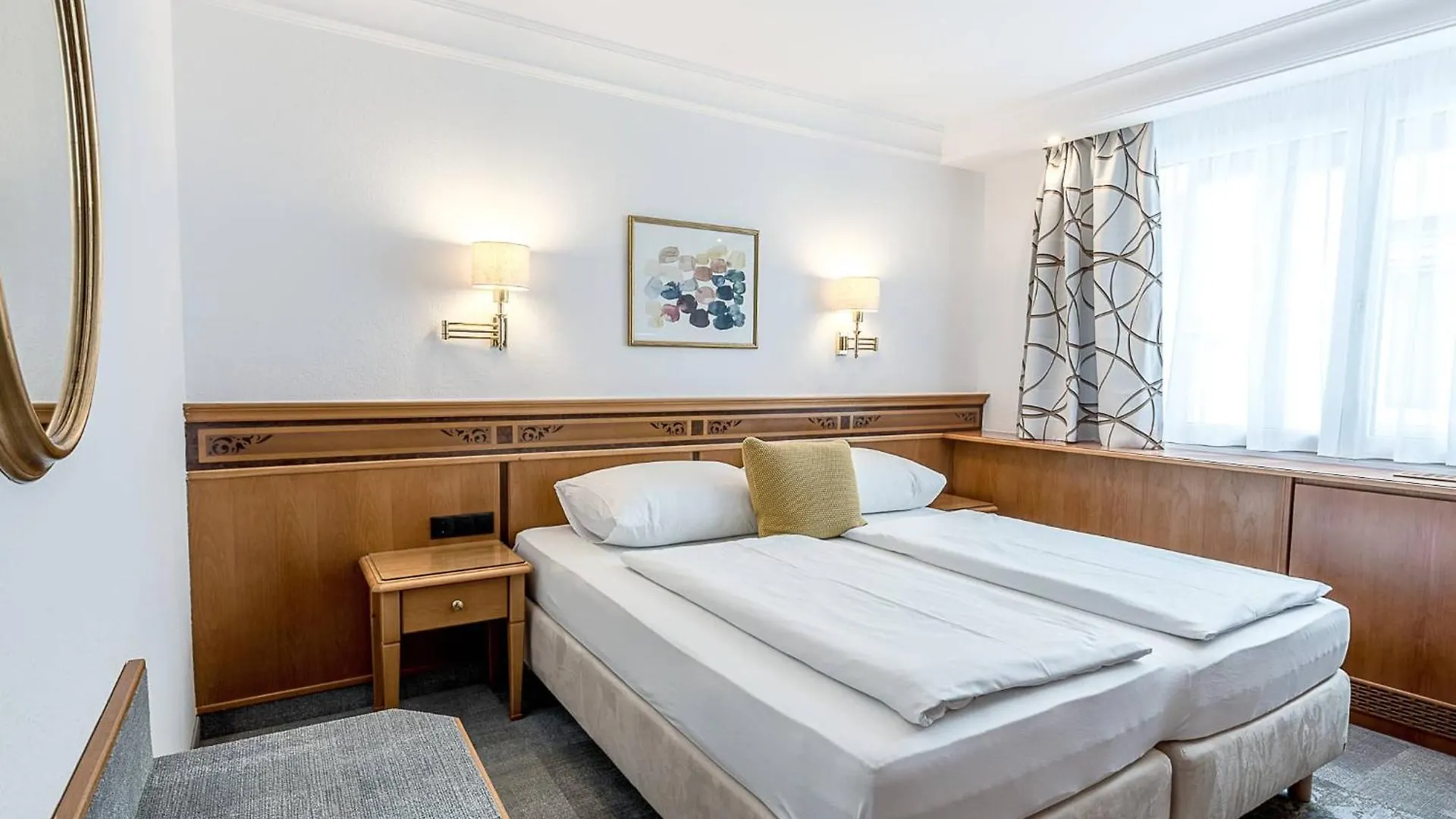 Hotel Mondschein Innsbruck