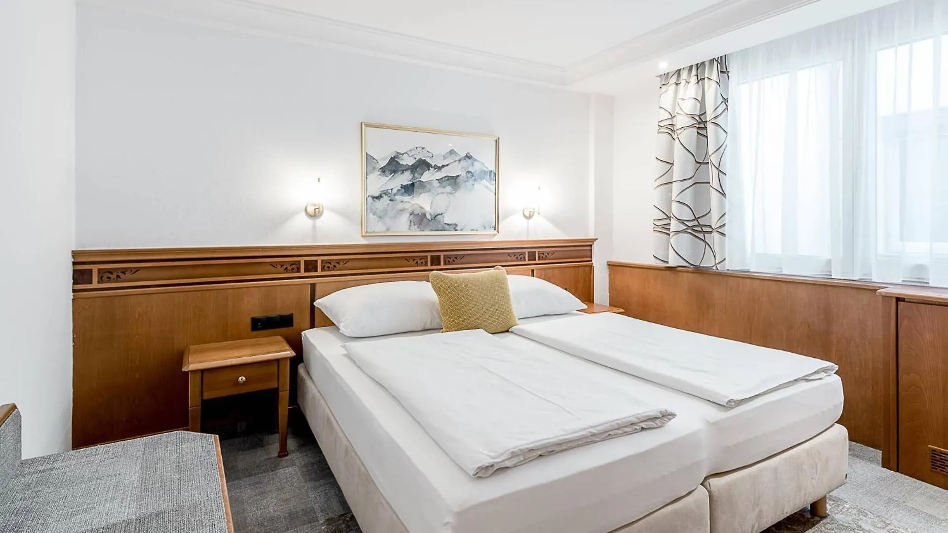 Hotel Mondschein Innsbruck
