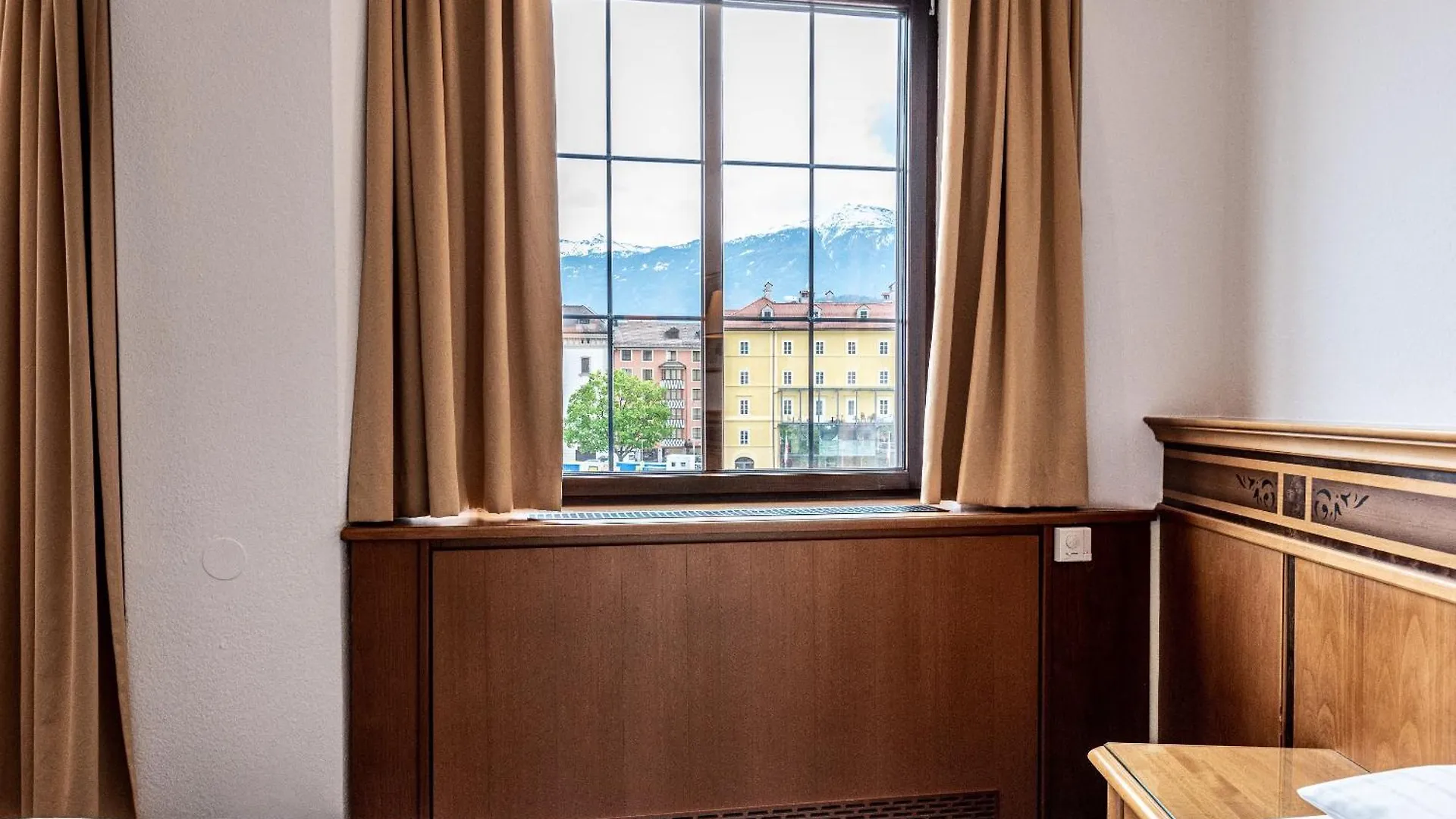 Hotel Mondschein Innsbruck